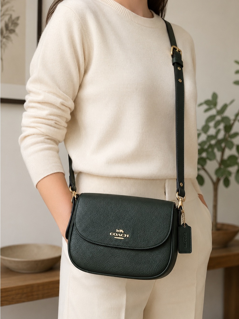 Coach Pebbled Leather Crossbody Bag | Forest Green|Gold Hardware|Excellent Condi - Picture 1 of 15